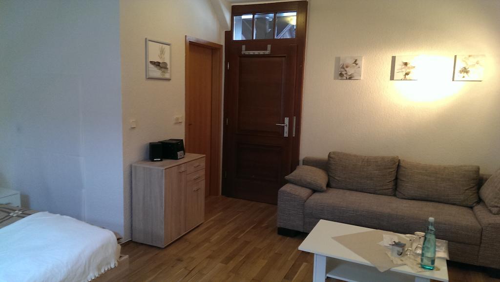 Pension Amplonius Ерфурт Номер фото